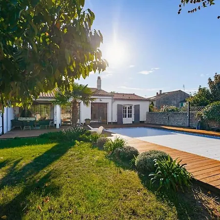 Apartment Spacious With Heated Pool Sainte-Marie-de-Re