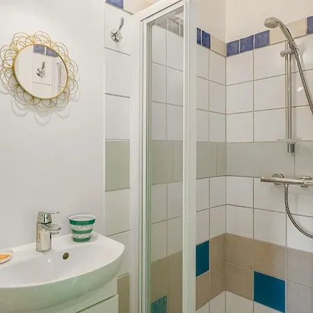 Spacious With Heated Pool * Sainte-Marie-de-Re