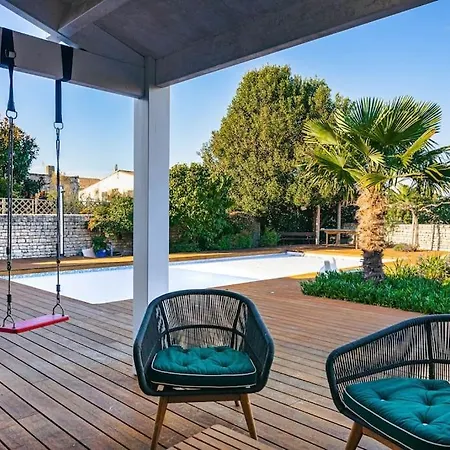 Apartment Spacious With Heated Pool Sainte-Marie-de-Re